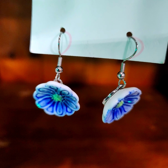 GrasaLand Road Earrings Set - Picture 2 of 5